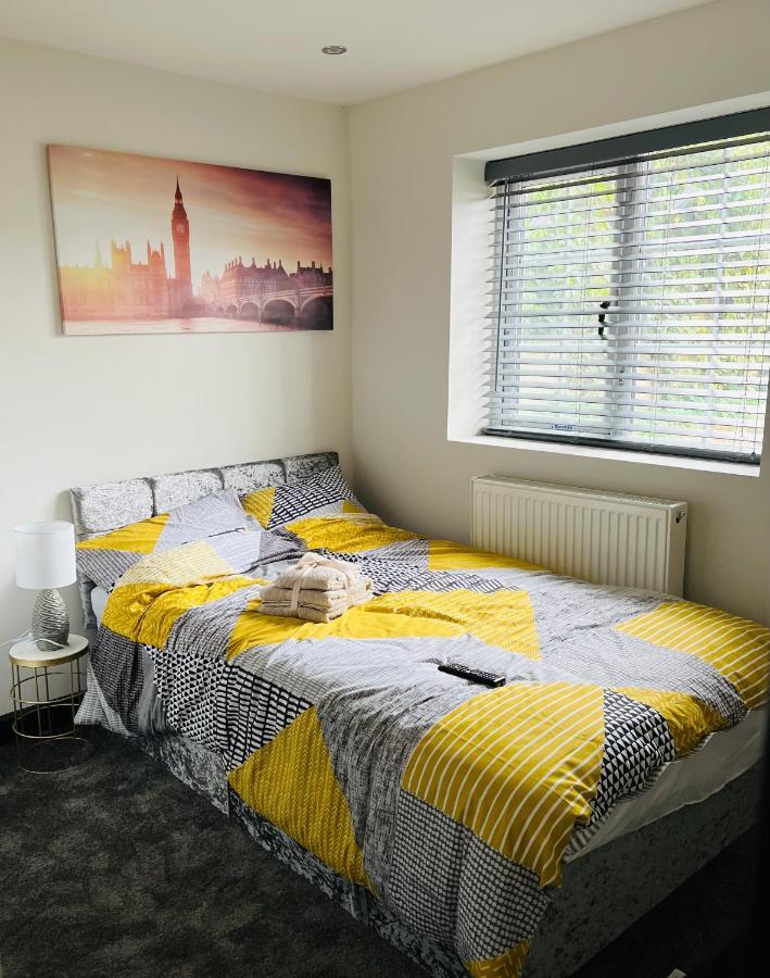 Green Lantern, Private En-Suite Double Bedroom Aveley Exteriér fotografie
